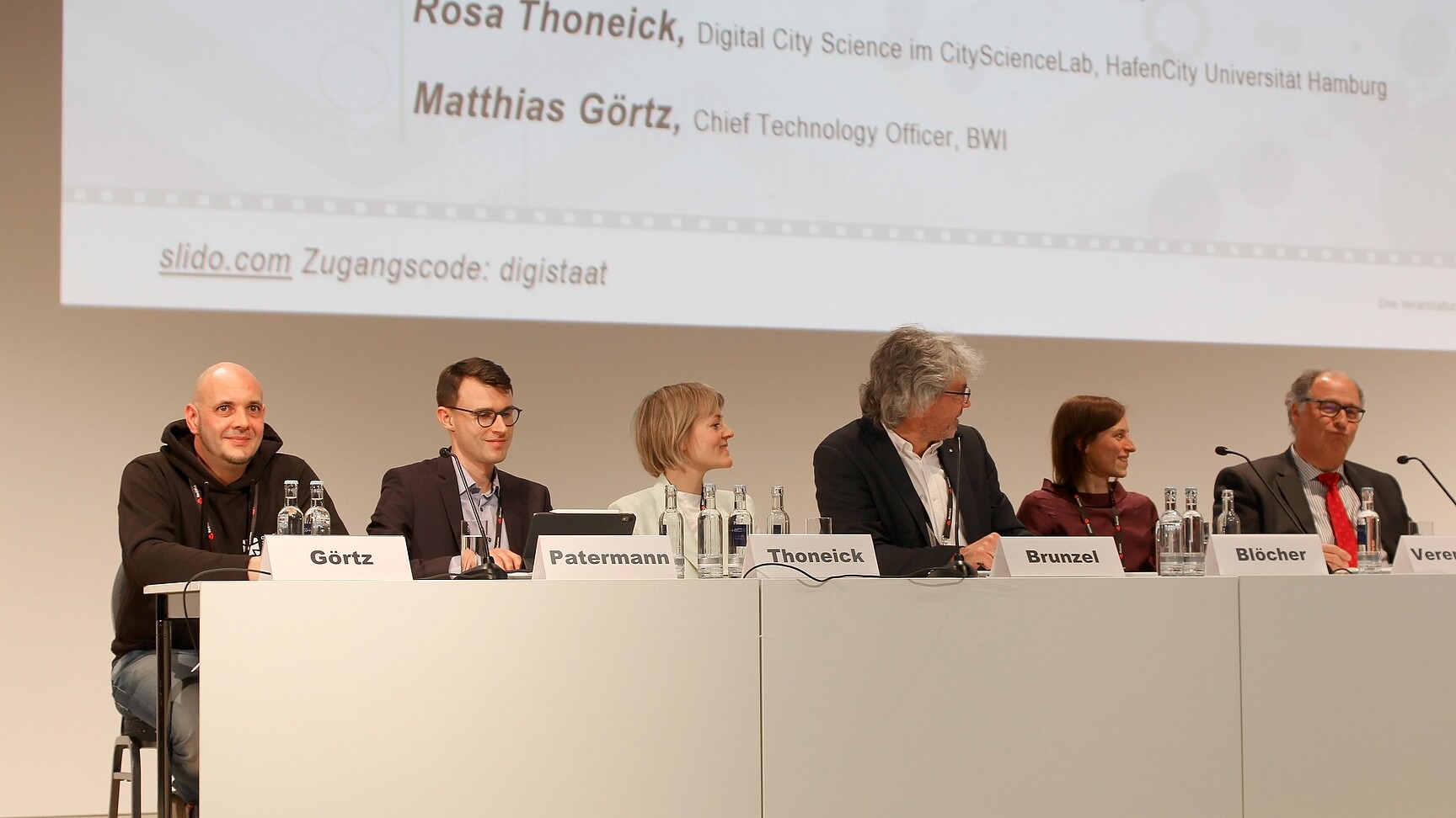 Panelisten im Fachforum „Agile Verwaltung“ © BWI GmbH